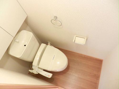 トイレ　うれしい温水洗浄便座♪