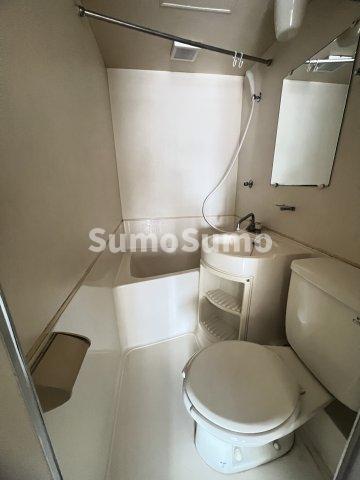 バス・シャワールーム　お風呂です