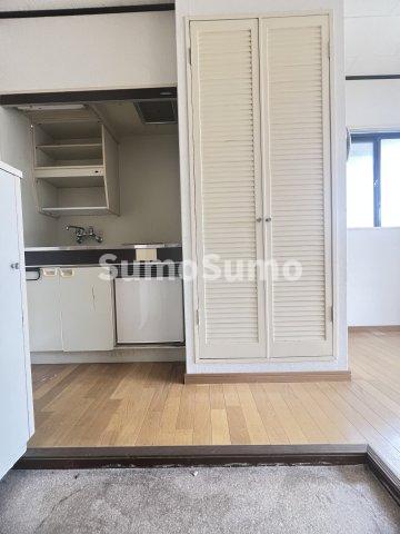 玄関　落ち着いた玄関です