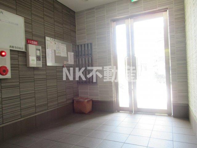 ロビー　建物の内部です