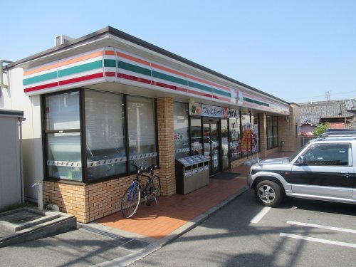 コンビニ　セブン-イレブン東大阪善根寺町３丁目店（コンビニ）まで78m