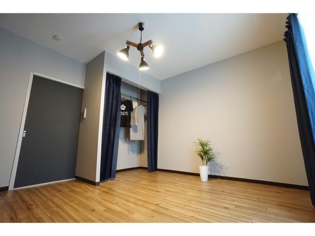 収納　クローゼット付き