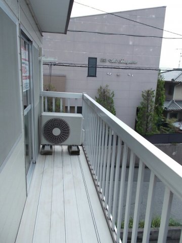 バルコニー　落ち着いた時間を過ごせるバルコニーです