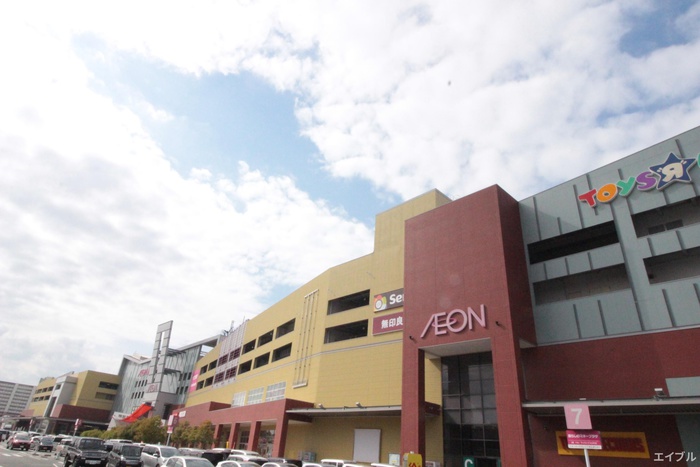 ショッピングセンター　香椎浜イオン（ショッピングセンター）まで700m