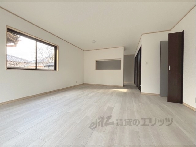 居室・リビング　洋室