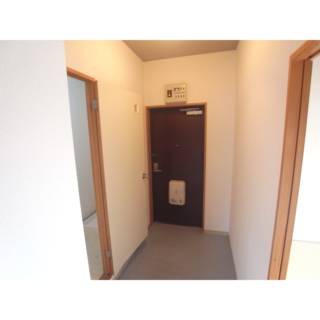 玄関　明るい玄関です