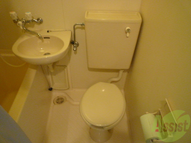 トイレ　きれいなトイレです