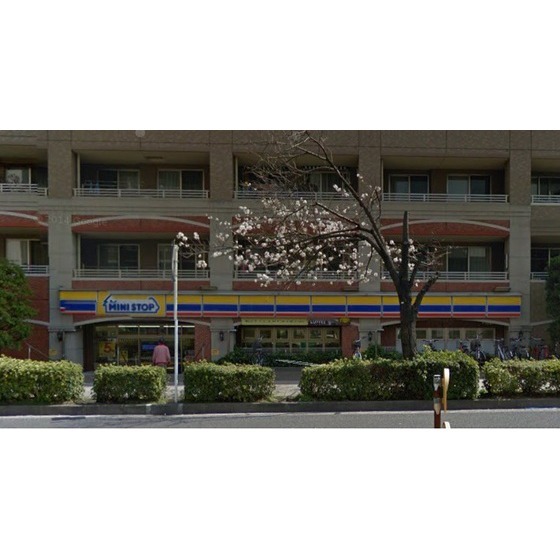 コンビニ　ミニストップ本牧店（コンビニ）まで346m