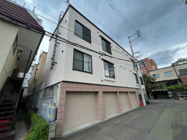 建物外観　札幌市東区北七条東「カーサソレアード」