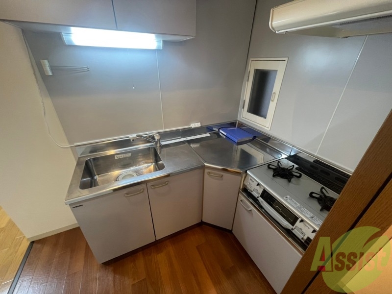 キッチン　キッチンはスペースも広々していて使いやすそうですよ！