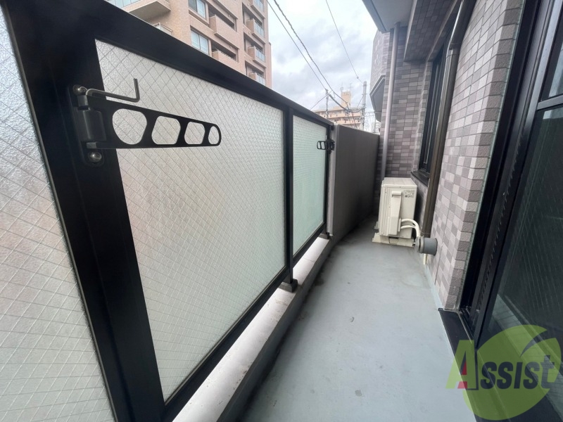 バルコニー　バルコニーです。洗濯物を干したり一息ついたりできますね！