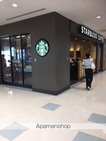 飲食店　スターバックス蛍池ルシオーレ店（飲食店）まで154m