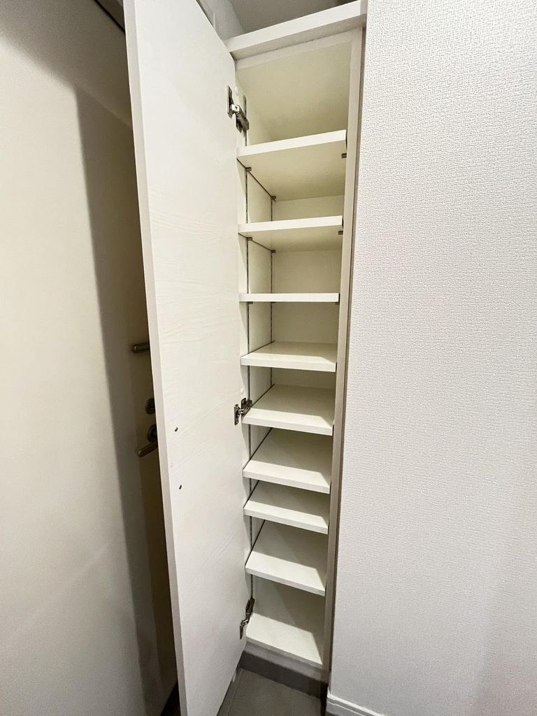 玄関　※代表タイプの写真のため実際と異なる場合がございます