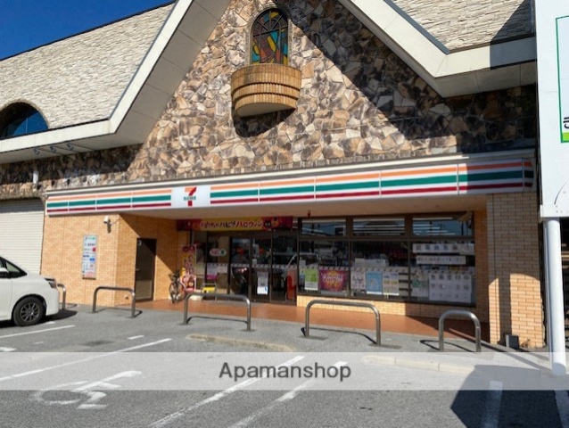 コンビニ　セブン－イレブン長浜北中学校前店（コンビニ）まで695m