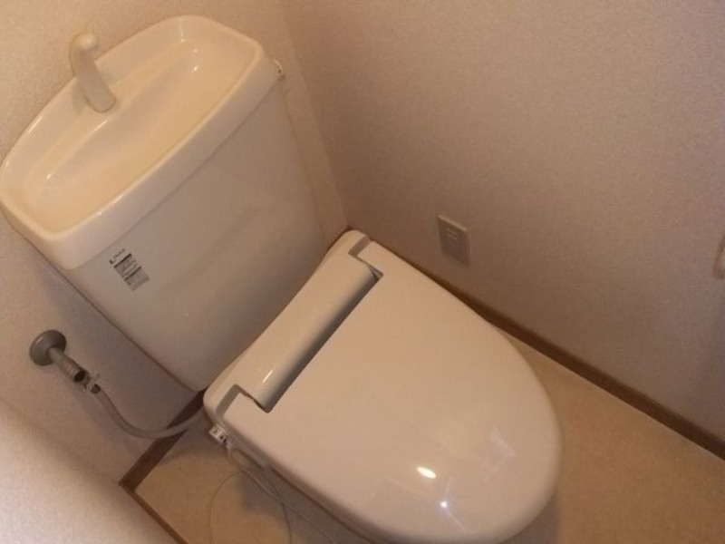 トイレ　図面と現状に相違がある場合には現状を優先