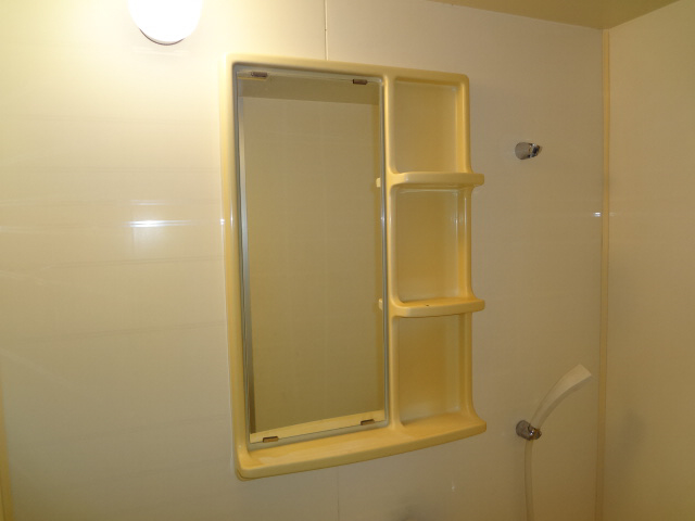 その他設備　浴室鏡