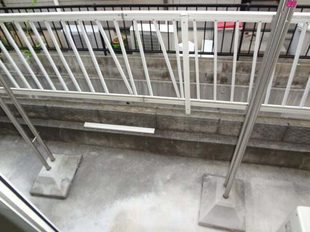 バルコニー　バルコニー