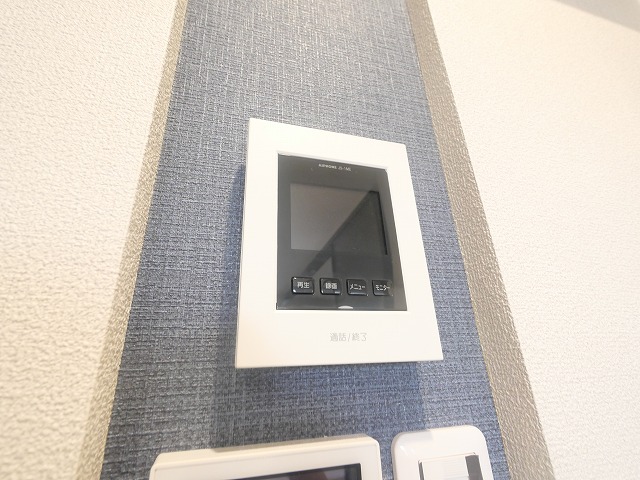 セキュリティ　モニター付きインターホンです
