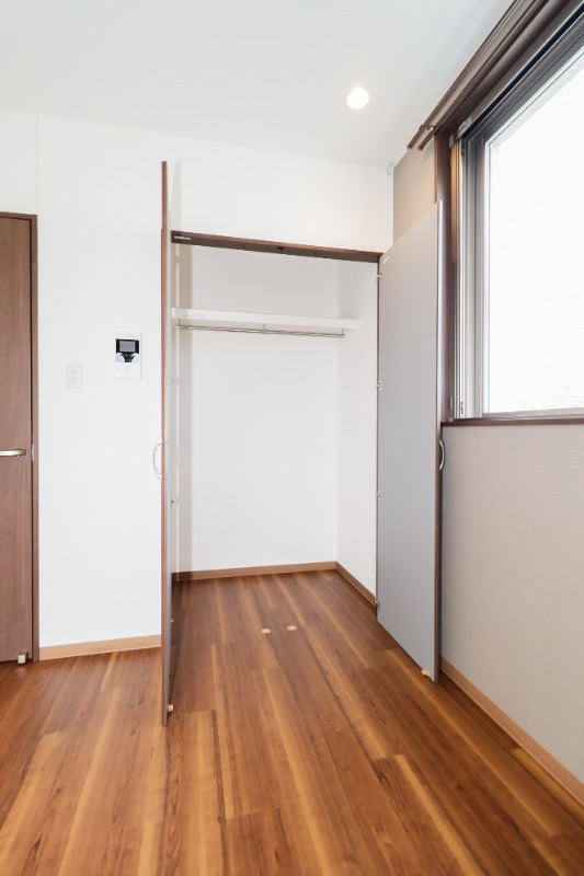 収納　図面と現状に相違がある場合には現状を優先