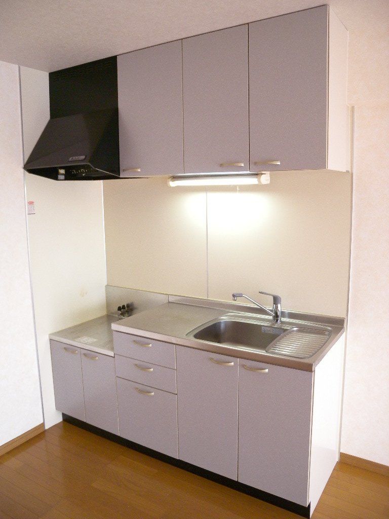 キッチン　※別フロアの写真です