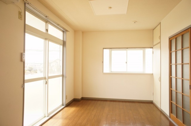 居室・リビング　図面と現状に相違がある場合には現状を優先