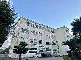 小学校　静岡市立清水高部小学校（小学校）まで1757m
