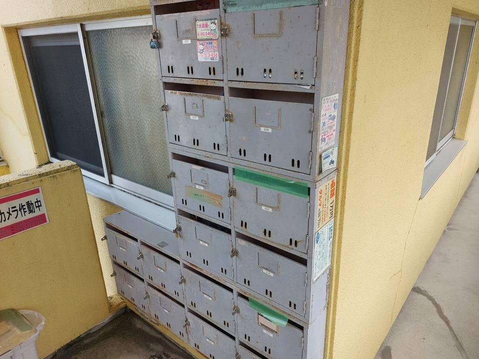 エントランス　メールBOX