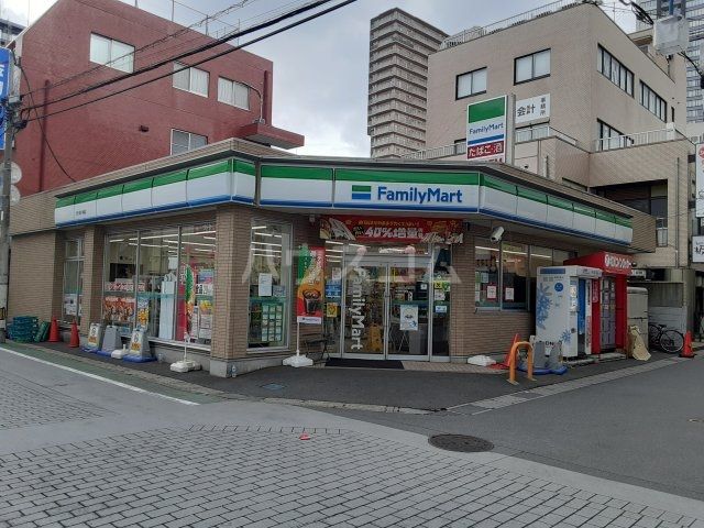 コンビニ　ファミリーマート 市川南八幡店（コンビニ）まで268m