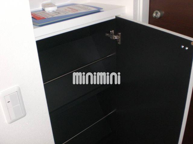 その他部屋・スペース　キッチン下の収納です