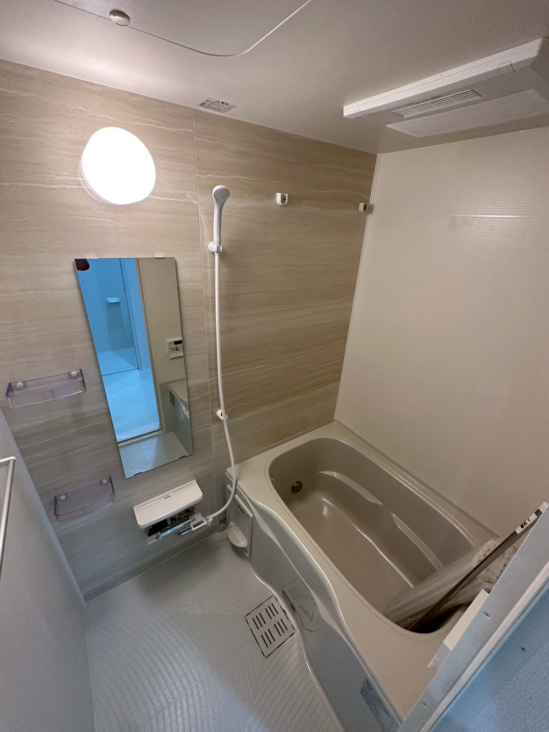 b’CASA調布SOUTH COURTの風呂写真