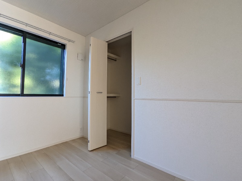 収納　図面と現状に相違がある場合には現状を優先