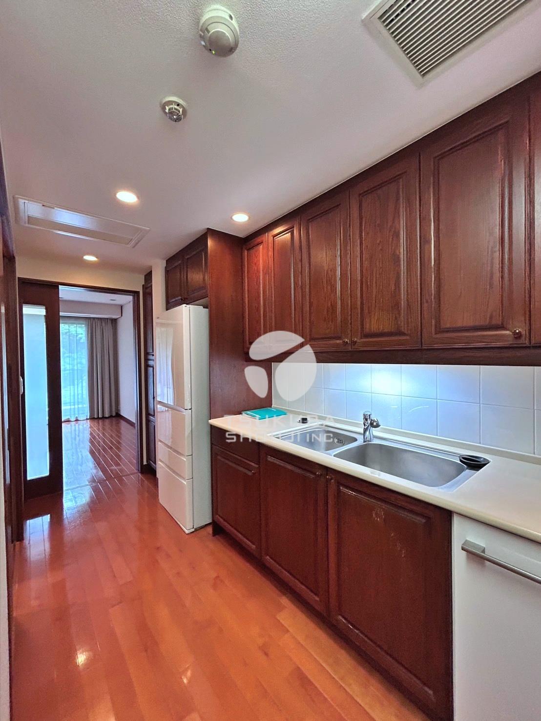 居室・リビング　別部屋施工例になります。