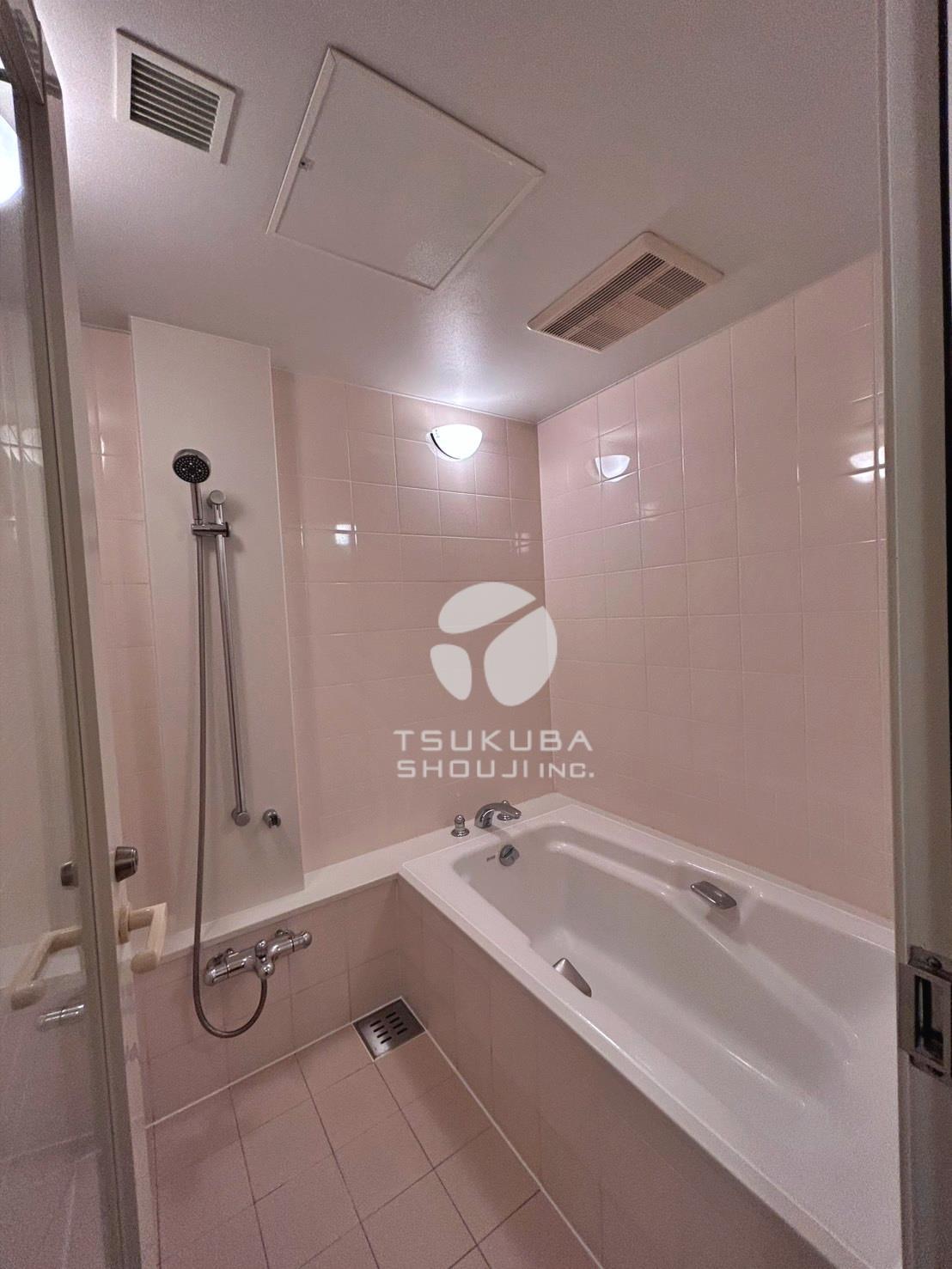 その他　別部屋施工例になります。