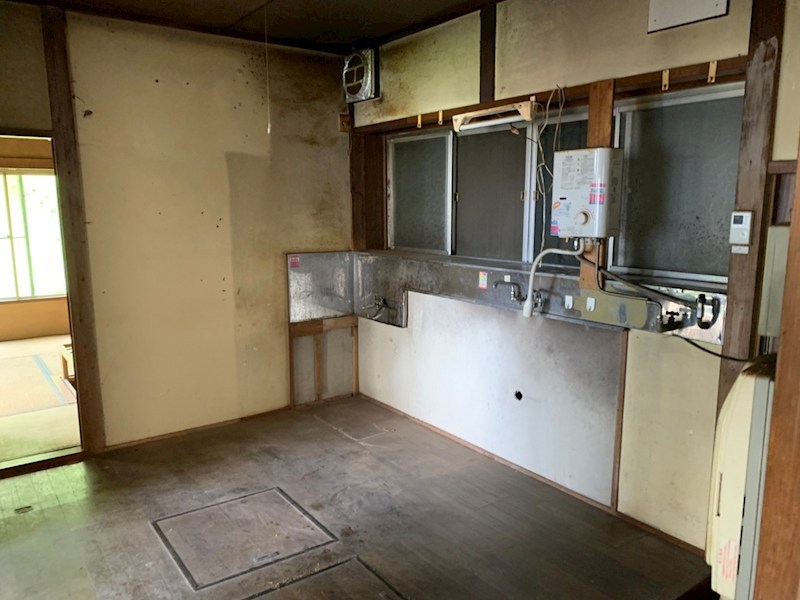 キッチン　現況優先