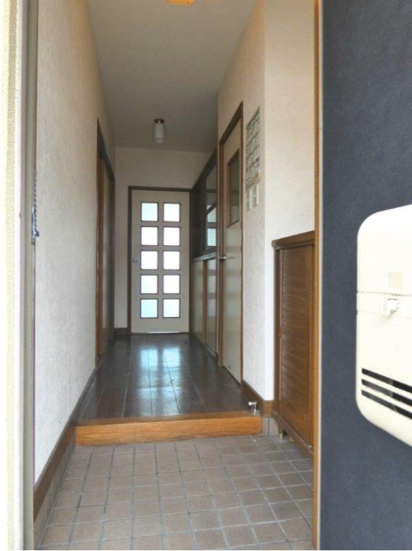 玄関　図面と現状に相違がある場合には現状を優先