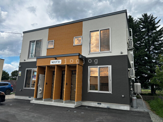 ネクストＳ１の建物外観