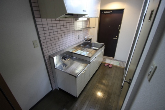 キッチン　他部屋の写真