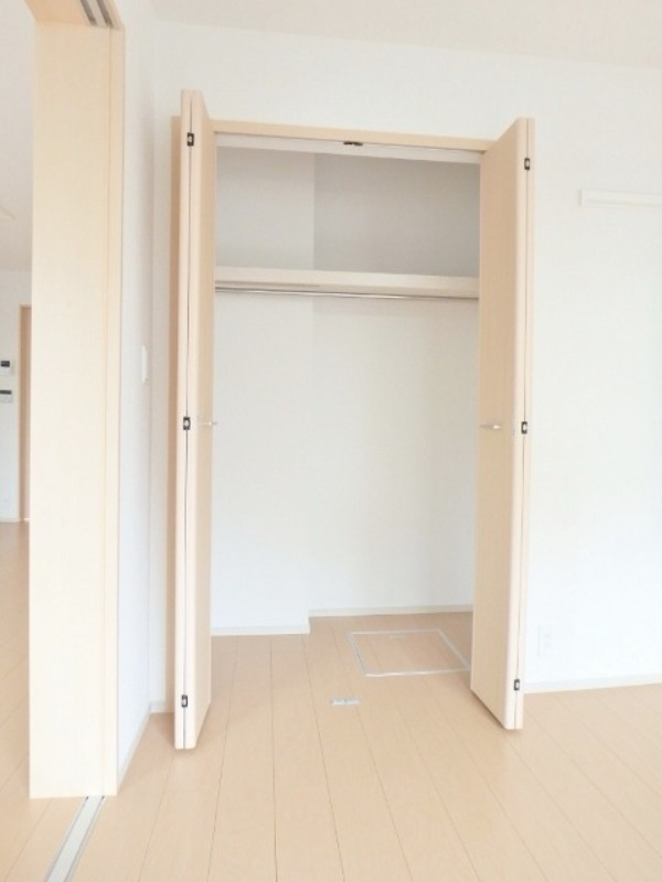 収納　図面と現状に相違がある場合には現状を優先