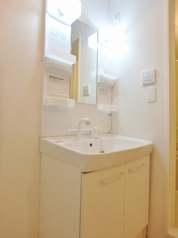 洗面設備　図面と現状に相違がある場合には現状を優先