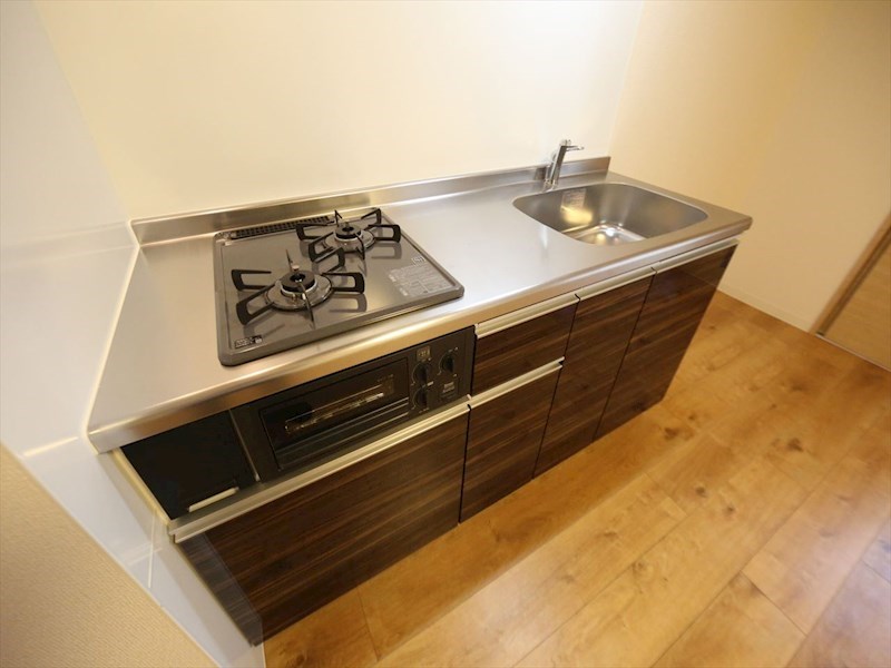 キッチン　システムキッチン　2口ガスコンロ　グリル付