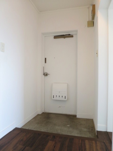 玄関　同タイプ参照