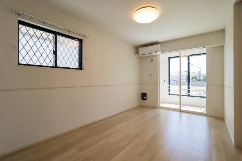 居室・リビング　図面と現状に相違がある場合には現状を優先