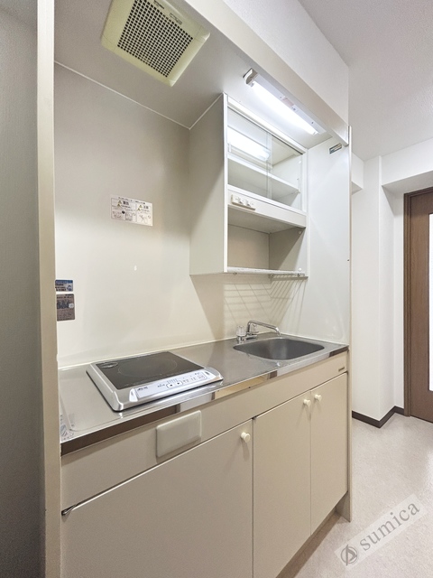 キッチン　ＩＨコンロ付きです♪♪