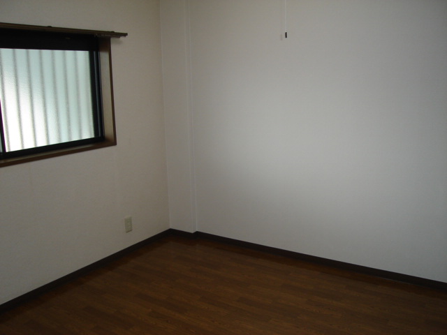 玄関　玄関側洋室