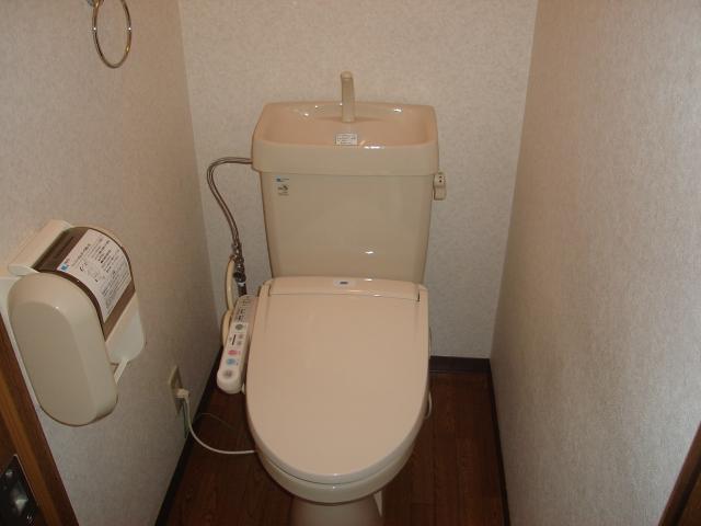 トイレ　シャワー付トイレ