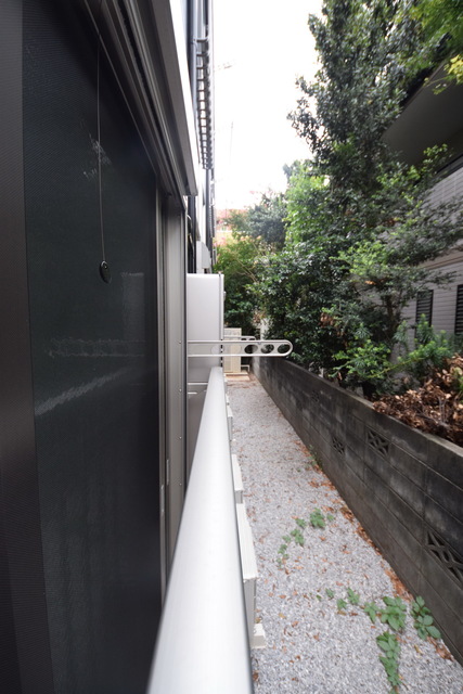 バルコニー　～日向ぼっこ～