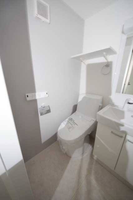 トイレ　～落ち着く空間～