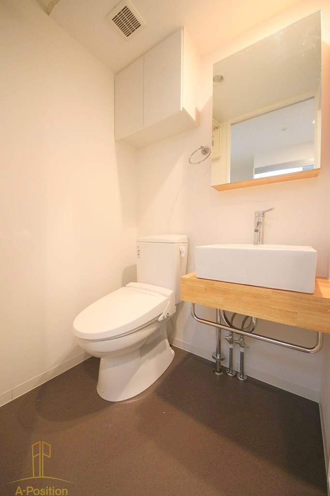 洗面設備　SERENiTE上町台