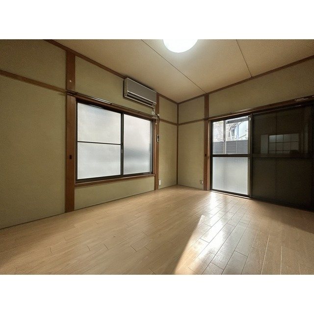 その他部屋・スペース　フローリング仕様の綺麗なお部屋です。