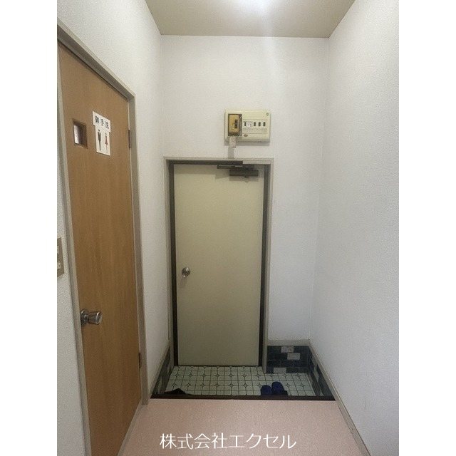 玄関　綺麗な玄関です。